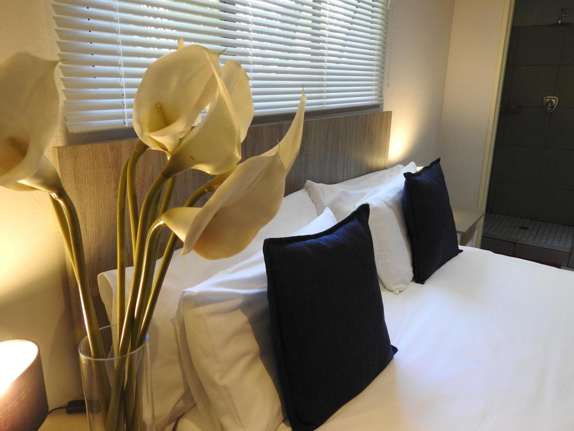 The Lantern Guesthouse Bloemfontein Esterno foto