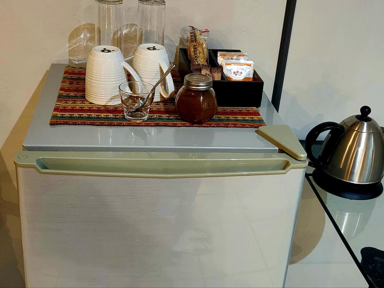 The Lantern Guesthouse Bloemfontein Esterno foto